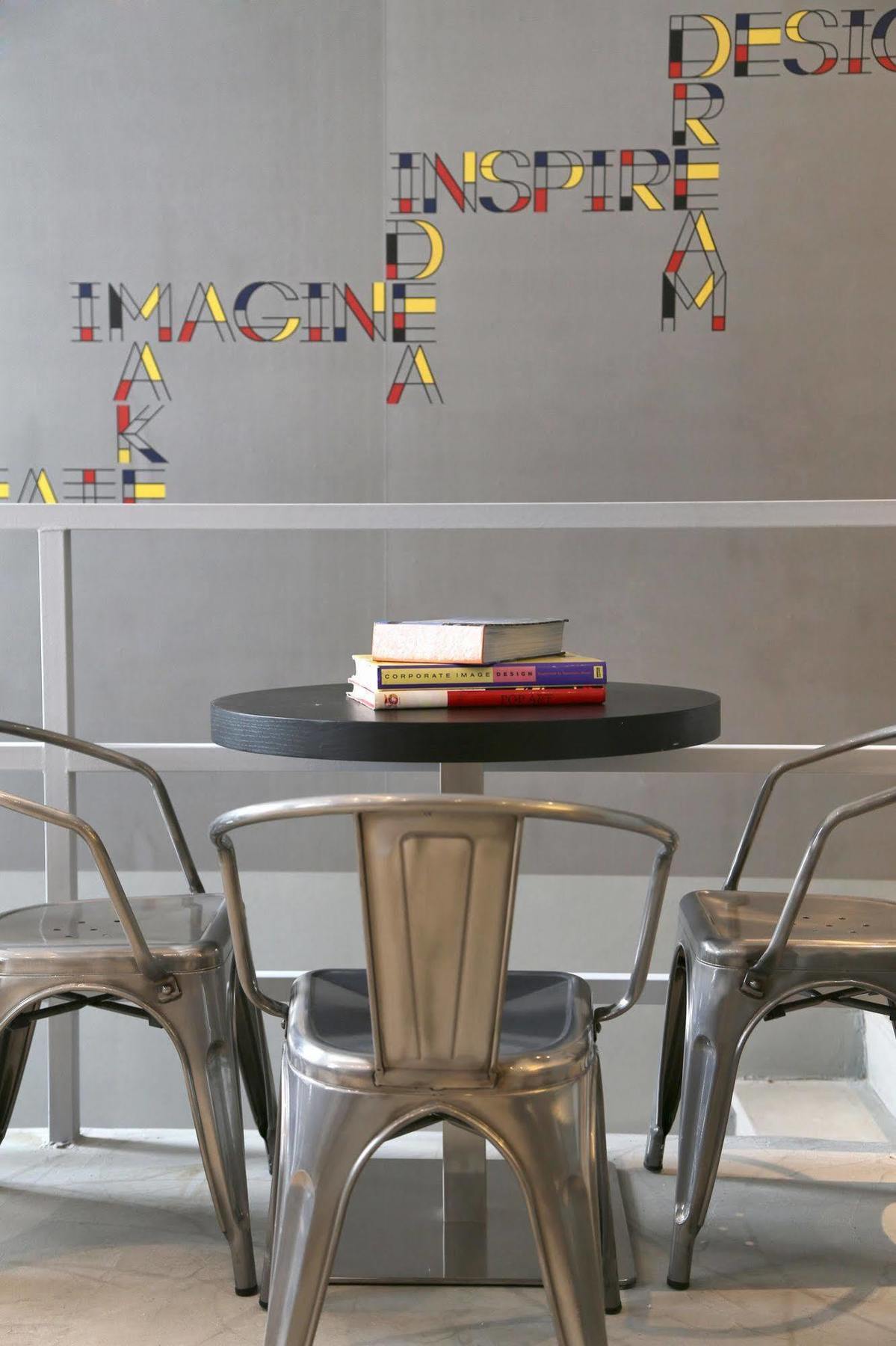 Design Architectonika Aparthotel สเกียธอสทาวน์ ภายนอก รูปภาพ